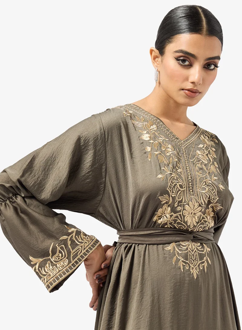 hayas closet Floral Embroidery Work At Front Section And Belt Jalabiya